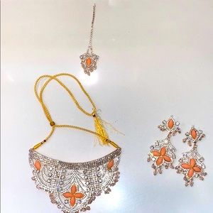 Indian/Pakistani Jewlery Set